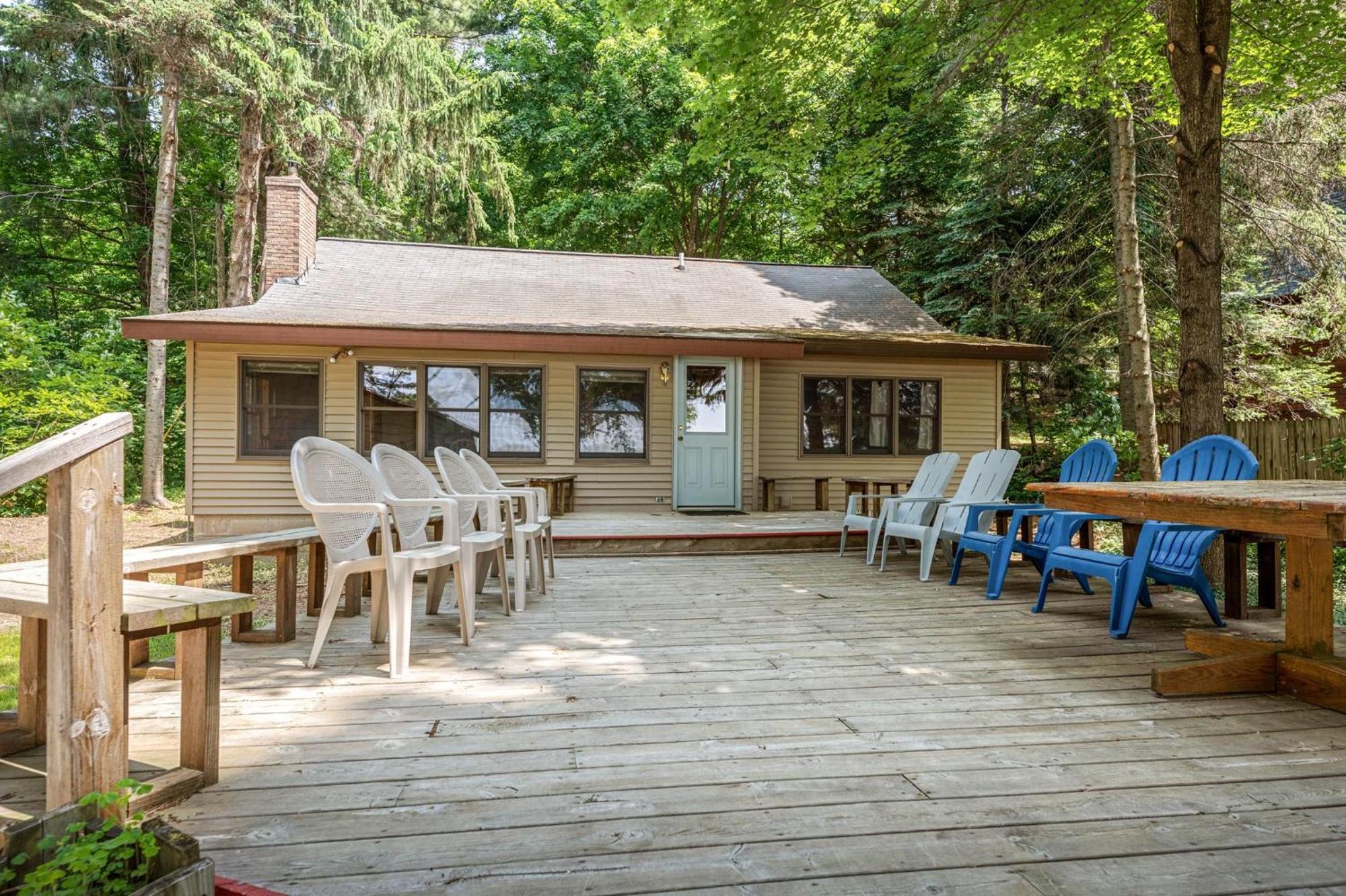 Cozy Lakeside 3Bdr Moose Lodge Lake Ann 2831 المظهر الخارجي الصورة